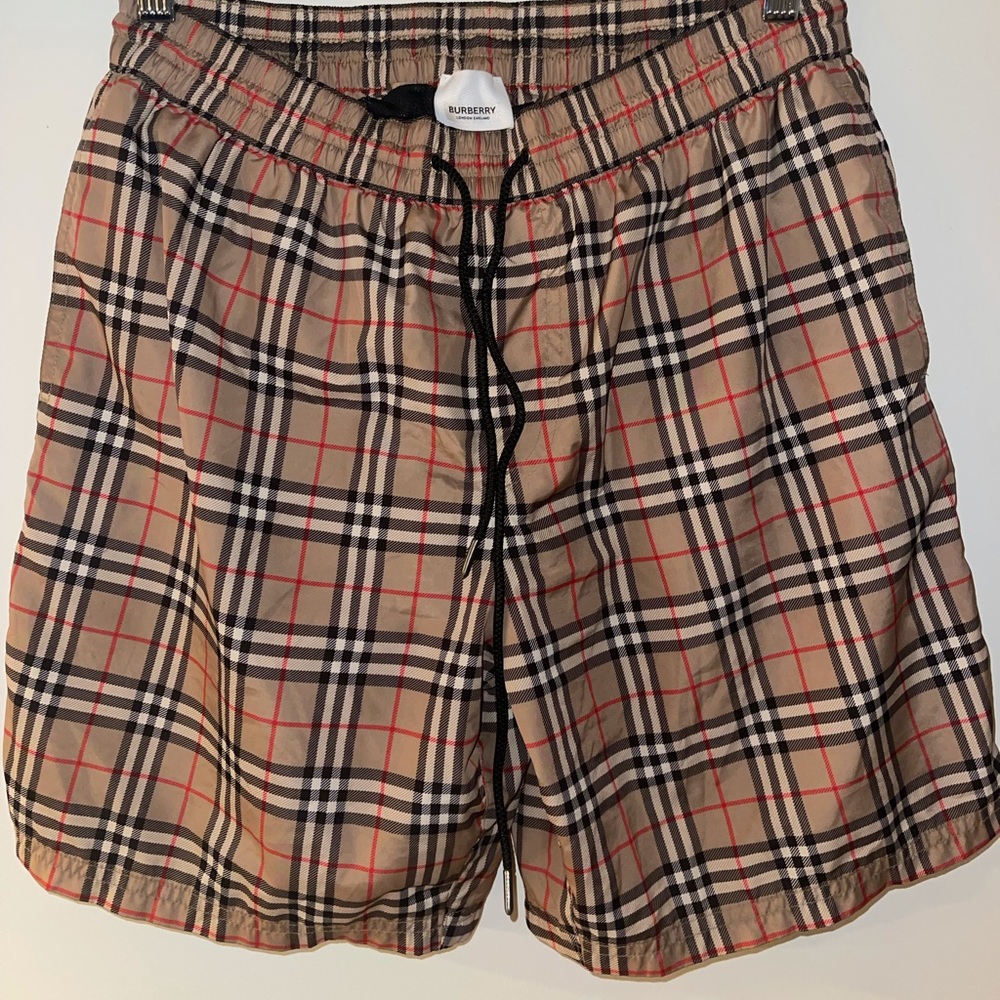 Burberry shirt trunks